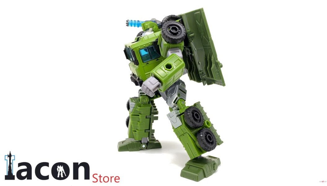 Transformers Legacy Bulkhead In Hand Image  (14 of 56)